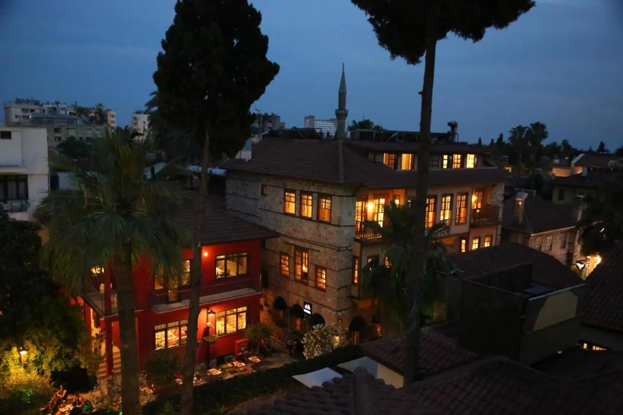 Alp Pasa Gazetta - Special Class Antalya Otel